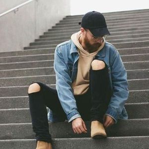 Meet your Posher, Victor